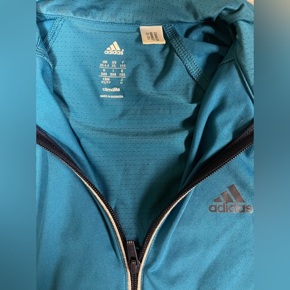 Adidas climalite running jacket size XS - Picture 3 of 3